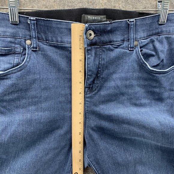 Torrid Jeans Men 18XT Adult Blue Denim Pants Bombshell Skinny Fit Outdoors - Picture 8 of 15
